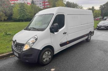 Renault Master Maxi L3H2 – velká dodávka k pronájmu v Praze